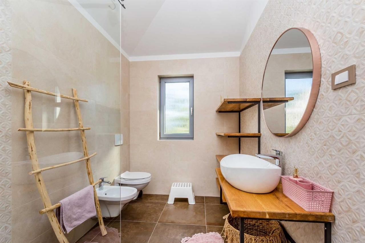 Luxury Apartment Viktorija With Private Pool Čižići Exterior foto
